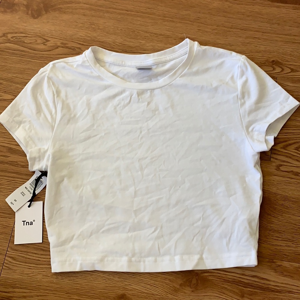 Aritzia TNA White Crop Top